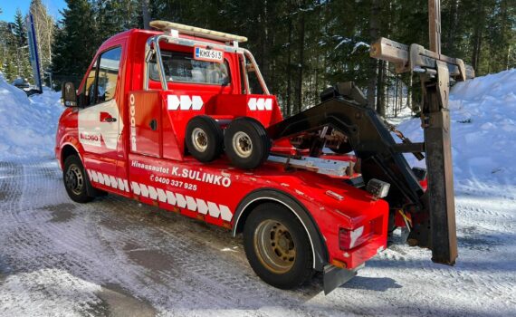 { truck.image.alt ? truck.image.alt : truck.image.title }}